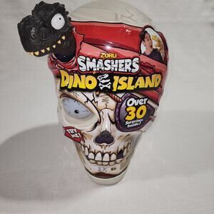 Zuru smashers Dino island skull